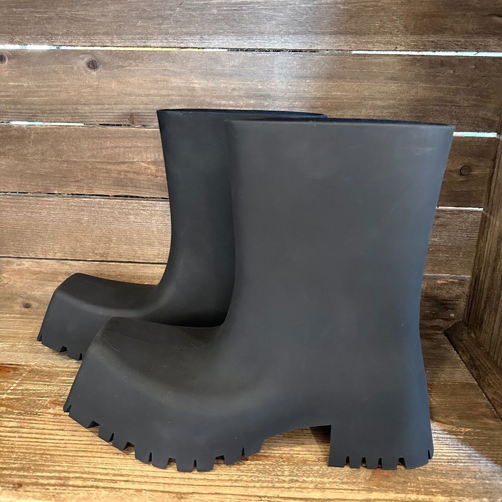 New Womens Balenciaga Trooper Black Rubber Waterproof Ankle Boots Size 35‎ US 5 - Picture 2 of 6